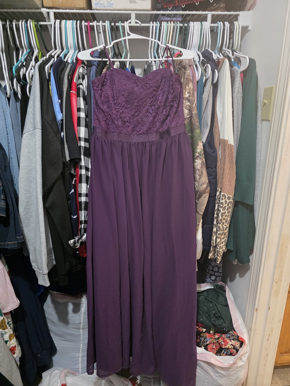 Spaghetti Strap Lace-Bodice Maxi Dress in Deep Plum